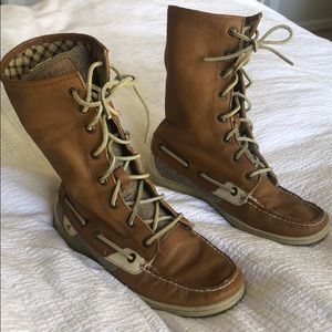 Sperry tan leather boots